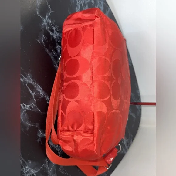 Coach Large Handbag Nylon Red Shoulder Messenger Crossbody Bag AUTHENTIC - Picture 11 of 12